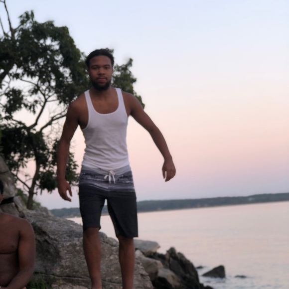 Meet your Posher, Solomon - Picture 1 of 1